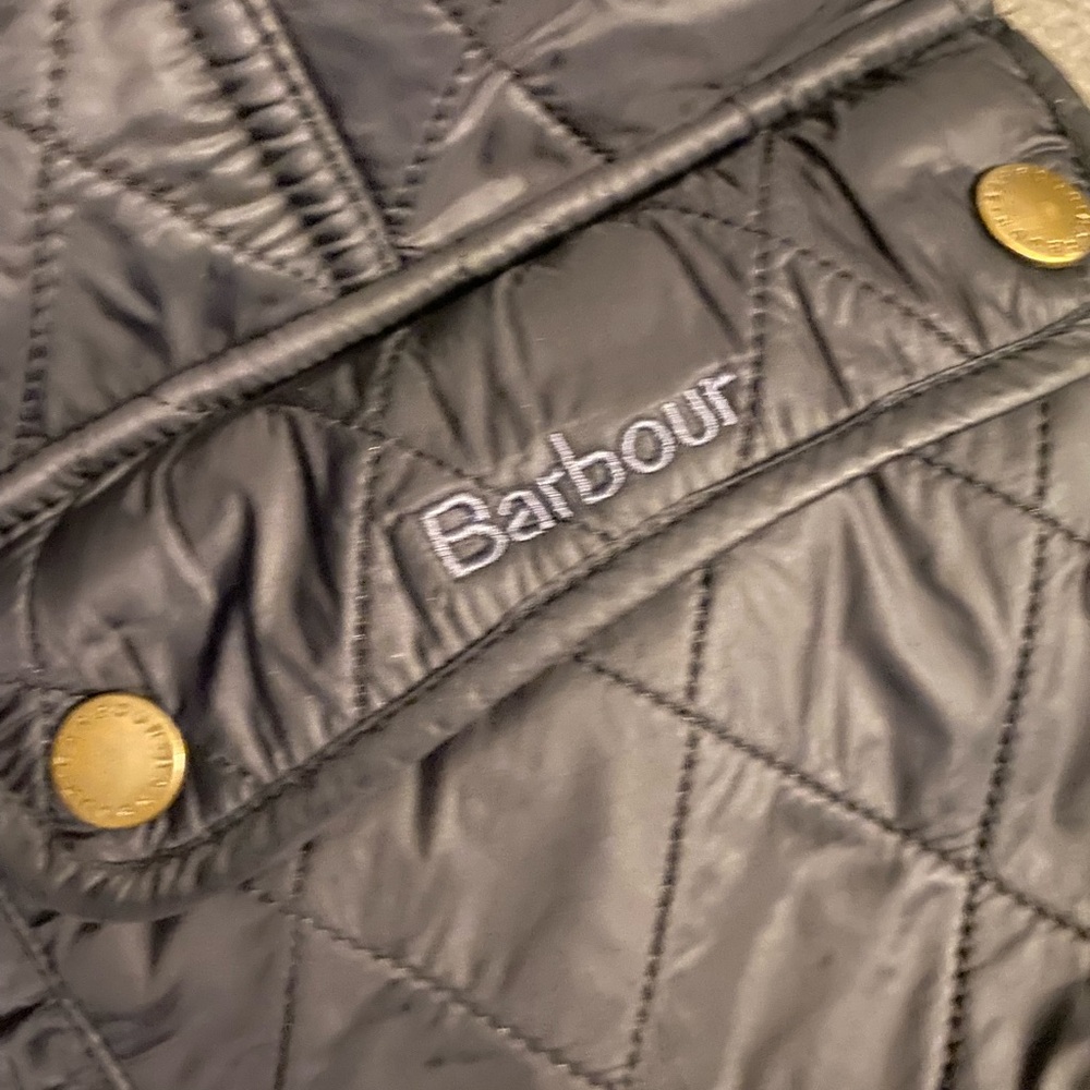 Barbour Black Quilted Vest with Diamond Pattern - Picture 4 of 7